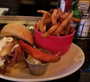 The Beauty And The Beeeef Wellington Miami Zomato The Beauty And The Beeeef Wellington Miami Zomato